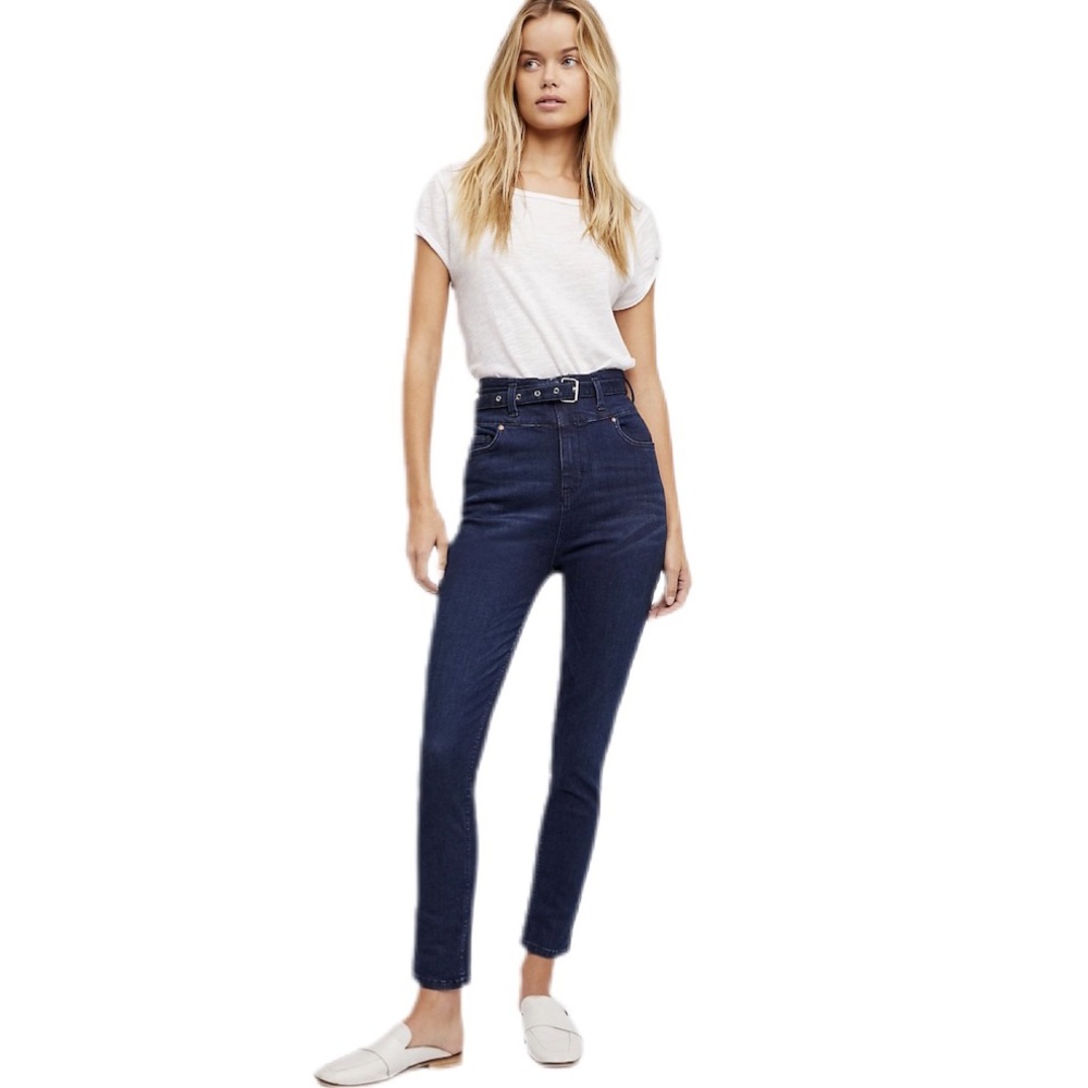 FREE PEOPLE•Waisted Skinny’s